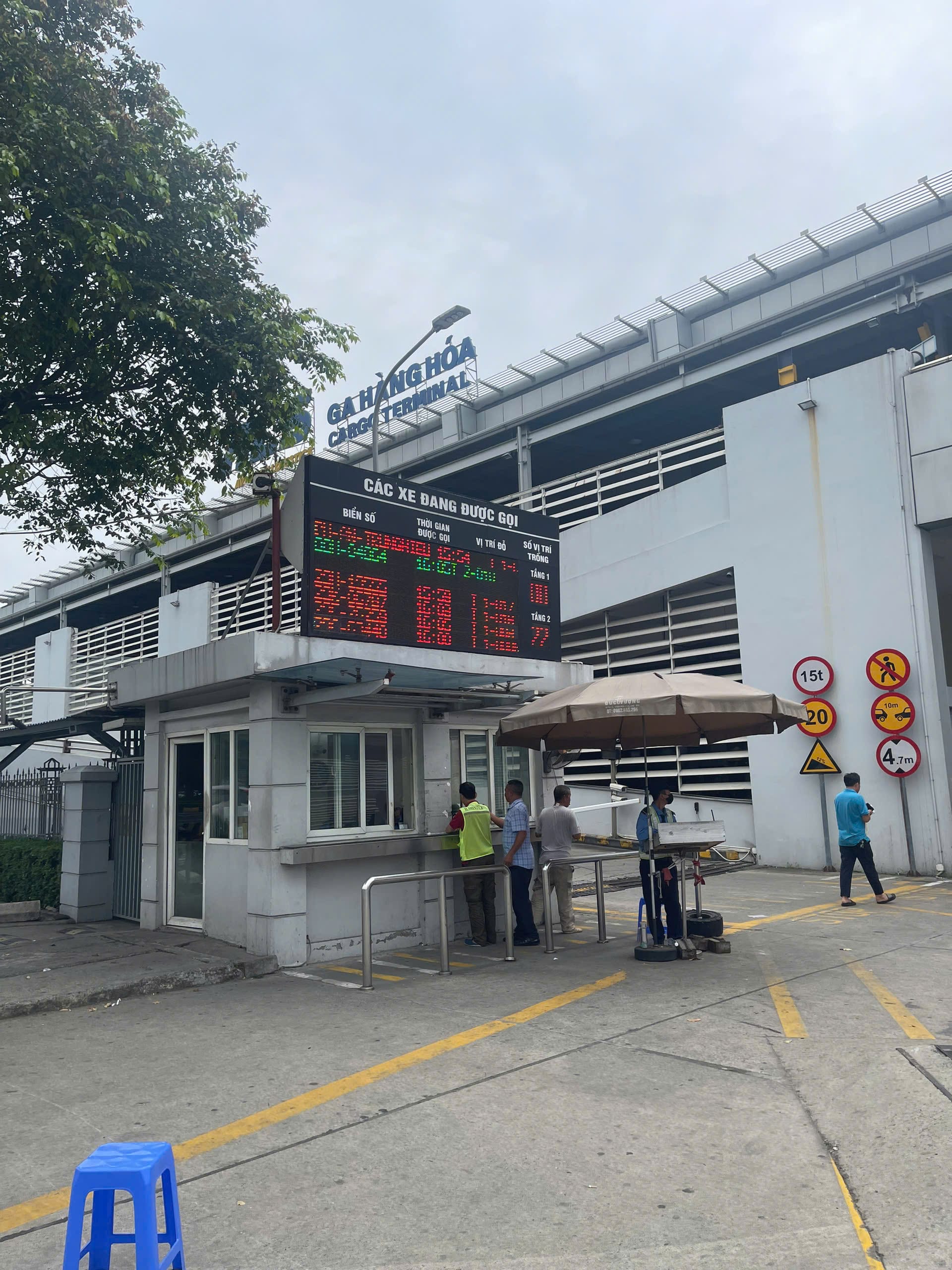 Cargo warehouse entrance at Noi Bai International Airport where Vodka the Corgi was checked in for his flight to Dubai