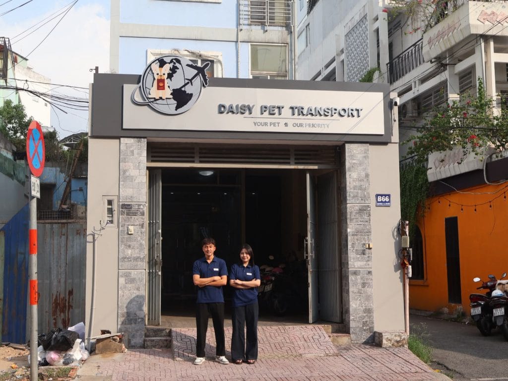 Mặt tiền văn phòng chính Daisy Pet Transport tại B66 Bạch Đằng, TP. Hồ Chí Minh